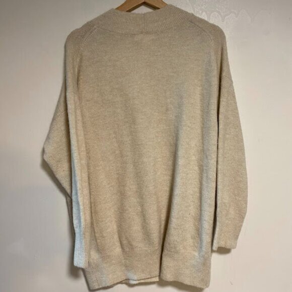 H&M Oversized V-Neck Women's Cardigan Sweater US Size S - Picture 7 of 7